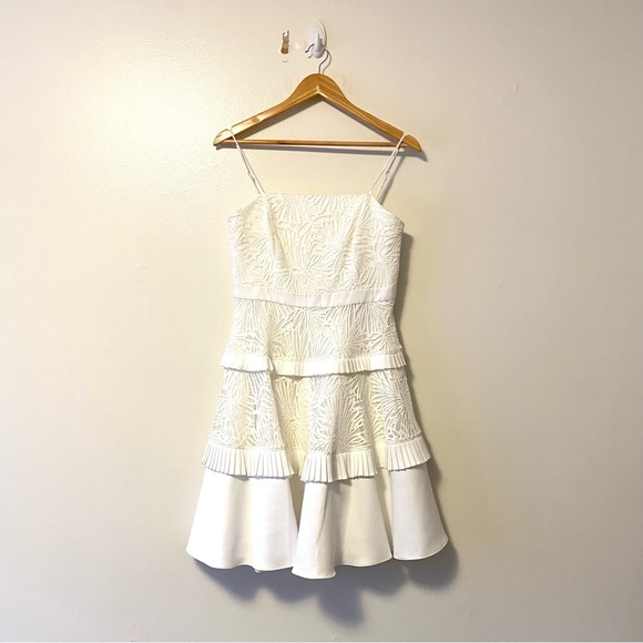 Ever New Angel Strappy Spliced Lace Dress - Picture 7 of 14